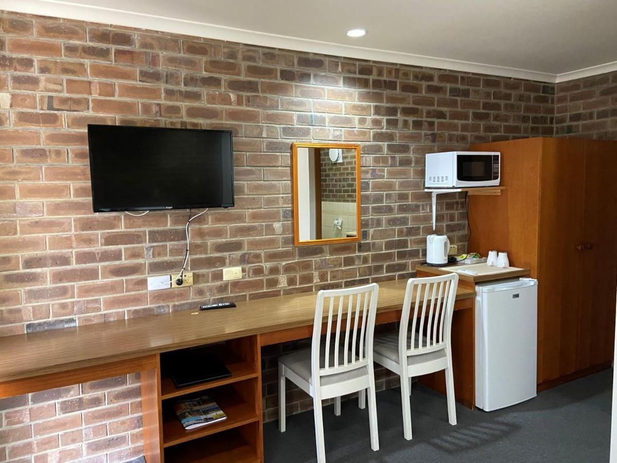 Lake Albert Motel Meningie Екстер'єр фото